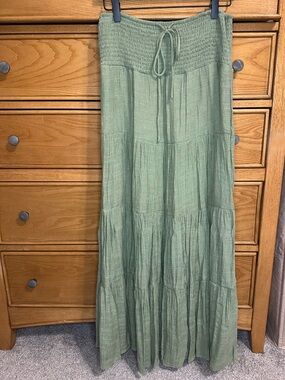 HYFVE Sage Green Smocked Waist Tiered Maxi Skirt Womens Large Cottagecore Boho